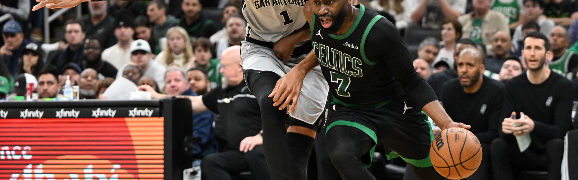 B体育官方网站-麦迪：即使你把文班过了他仍能追上来 攻他就让他保持在你身前